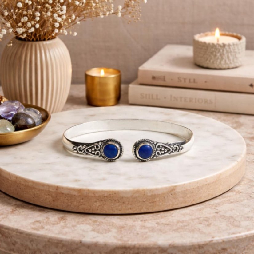 Náramek s kamenem Lapis lazuli – energie intuice a ochrany