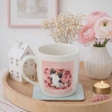 Porcelánový hrnek s podtáckem -Kočičí svět
