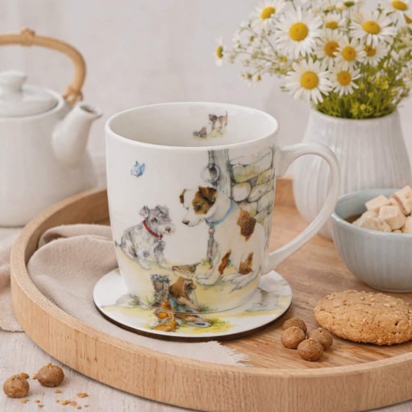 Porcelánový hrnek s podtáckem- Pejsci